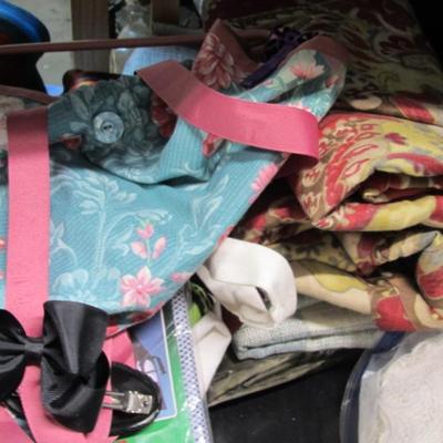 Clothing & Linens Aprons Outfits