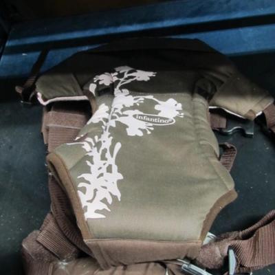 Infantino Baby Carrier Style Rider