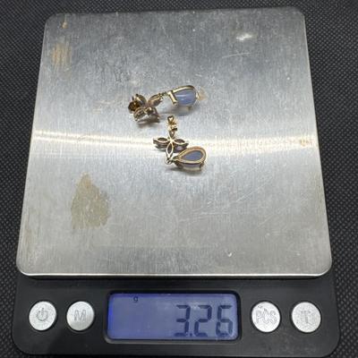 14kt Gold earrings