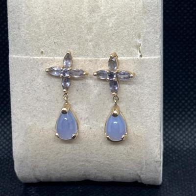 14kt Gold earrings
