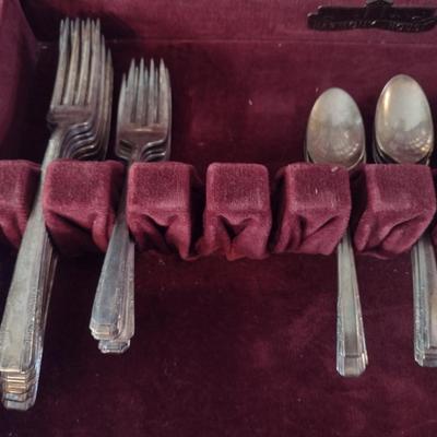 Wallace XXXX Flatware- Approx 47 Pieces- Storage Box Included