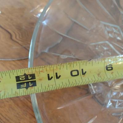 Glass Pedestal Cake Plate with Dome Cover