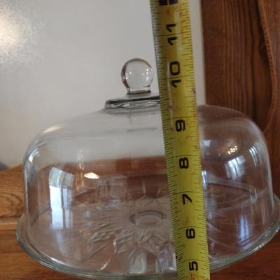 Glass Pedestal Cake Plate with Dome Cover
