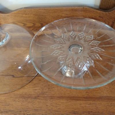 Glass Pedestal Cake Plate with Dome Cover