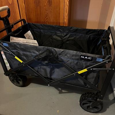 MacSports Collapsible Folding Outdoor Utility Wagon