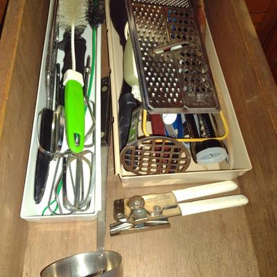 Collection of Kitchen Ware- Dinnerware, Small Appliances, Storage Containers, etc.