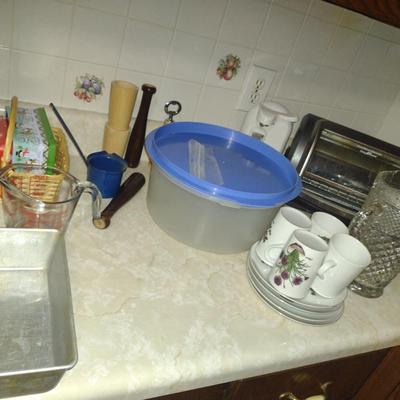 Collection of Kitchen Ware- Dinnerware, Small Appliances, Storage Containers, etc.