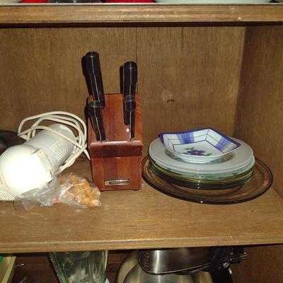Collection of Kitchen Ware- Dinnerware, Small Appliances, Storage Containers, etc.