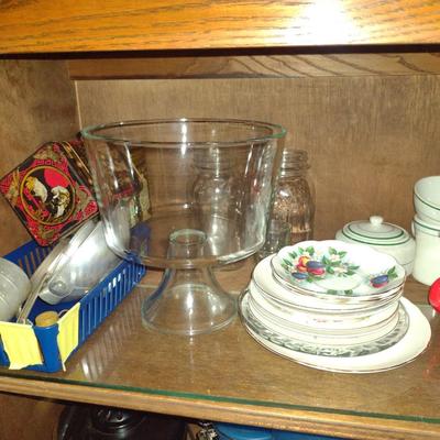 Collection of Kitchen Ware- Dinnerware, Small Appliances, Storage Containers, etc.