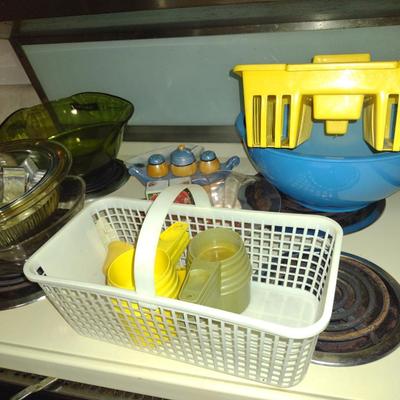 Collection of Kitchen Ware- Dinnerware, Small Appliances, Storage Containers, etc.