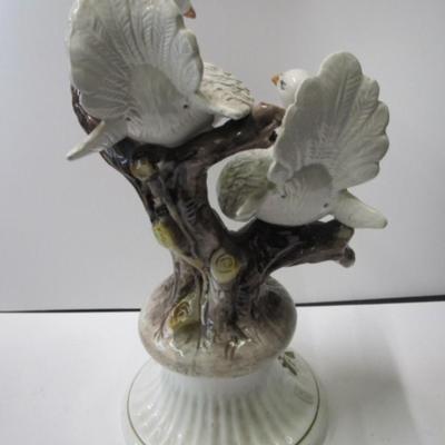 Capodimonte Love Doves 18" Large Italian Porcelain Figurine Statue
