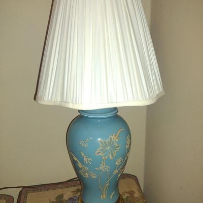 Vintage Ginger Jar Style Table Top Lamp with Shade- Approx 24" Tall
