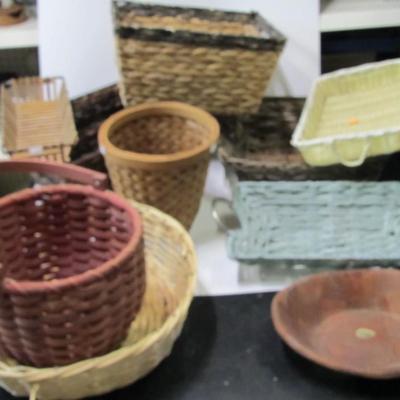Assortment Of Wicker Weaved Baskets