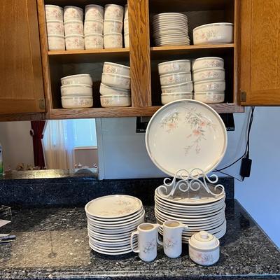 15 Person Place Setting Deerfield by Noritake Keltcraft Misty Isle Collection 9159 Dinnerware