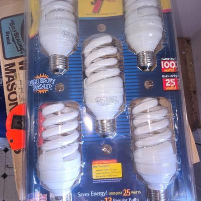 Light bulbs 5 pack