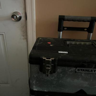 Stanley 3 Section Mobile Tool Chest on Trolley w Assortment of Tools