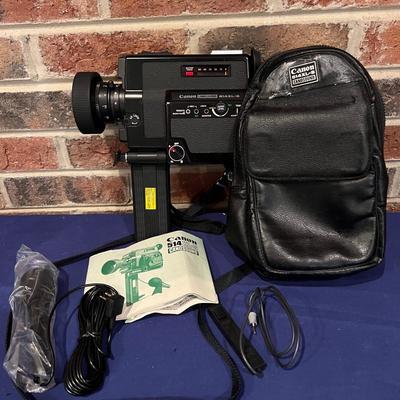 Vintage Canon 514XL-S Canosound Super 8 Movie Film Camera w Case, Microphone, Remote