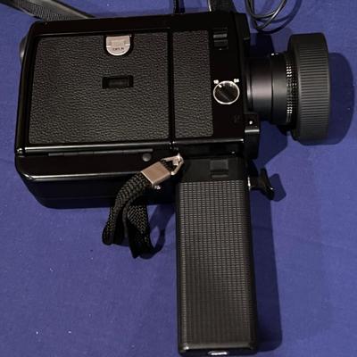 Vintage Canon 514XL-S Canosound Super 8 Movie Film Camera w Case, Microphone, Remote