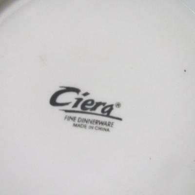 29 Pieces Of Cierra Fine Dinnerware China