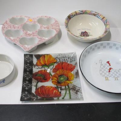 Enamel Glass & Stoneware Home Decor Serving Bowls & Platters
