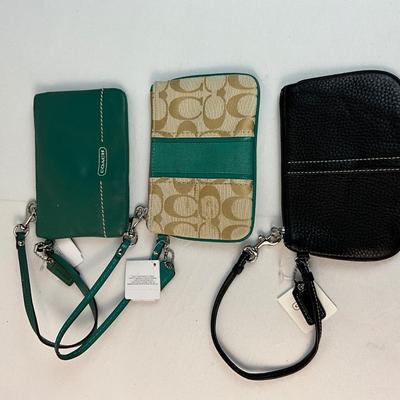 Lot E 238 NWT Coach Wristlets