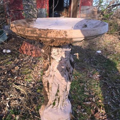 Concrete bird bath