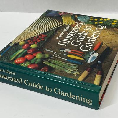 Reader's Digest Illustrated Guide to Gardening
