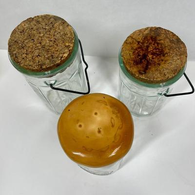 Lot of 3 glass containers with lids for storage