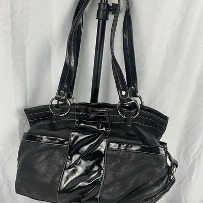 Lot E 248 NWT Tignanello Shoulder Bag and Wallet