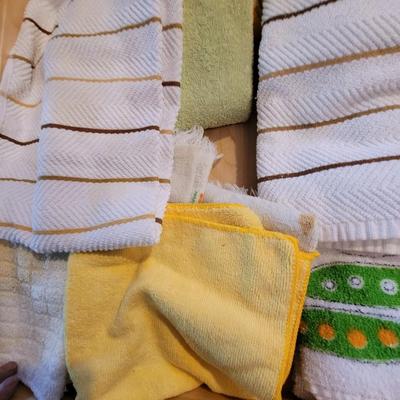 Lot of hand towels