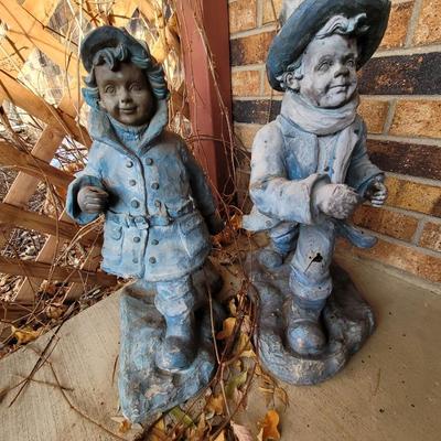 Mr and Mrs 19th century figurines