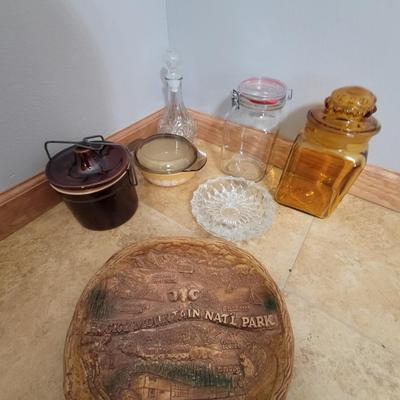 Lot of glass and 1 handcrafted wooden tray