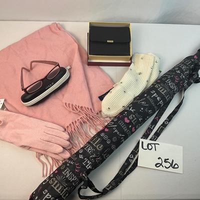 Lot G 256 NWT Kate Spade Mittens Buxton Wallet Banana Republic Gloves Vogue Eyeglasses and Umbrella