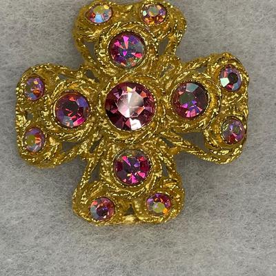 Big pink rhinestone brooch