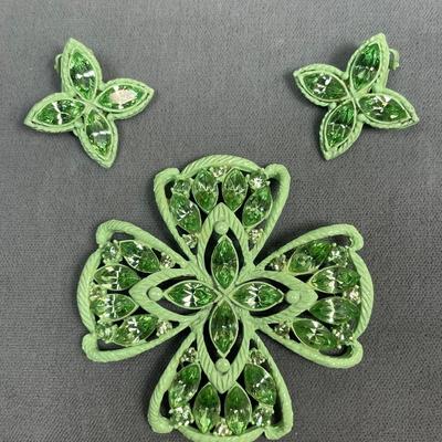 Green Painted metal rhinestone pin and earrings set