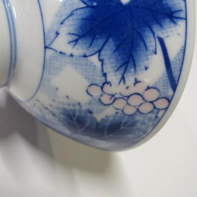 Vintage Rice Bowls & Cups