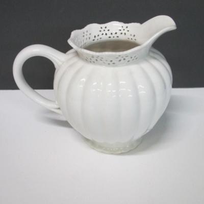 Graces's Porcelain Teapot