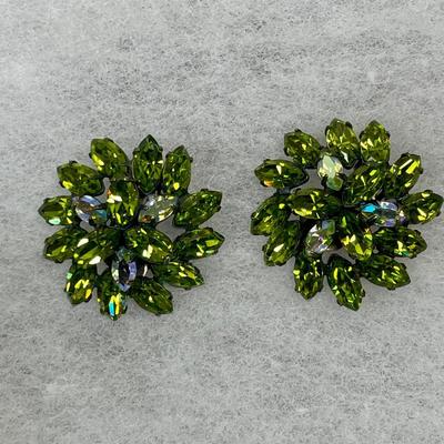 Olivine green glass rhinestone Clip Earrings