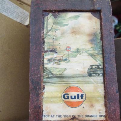 Vintage Ceramic Gulf Advertising Display