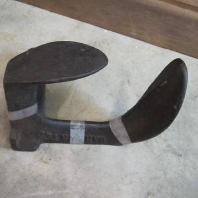 Cast Iron Double Ended Shoe Form