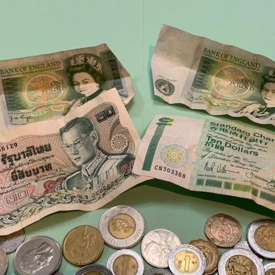 Foreign Currency Lot