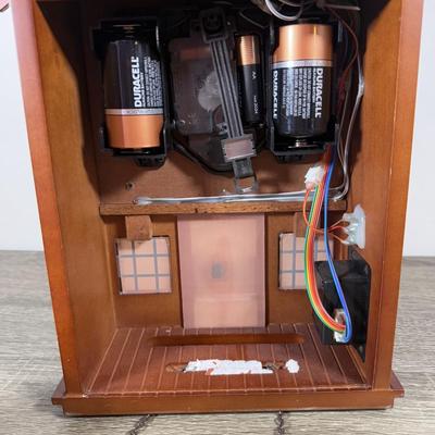 LOT 1B: 2009 Bradford Exchange Western Legend John Wayne Cuckoo Clock No. A1800 (14”)