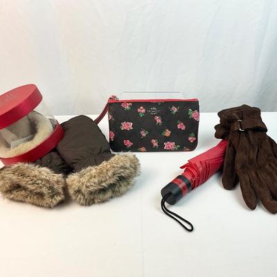 Lot G 271 NWT Coach Floral Wristlet and Cold Weather Gear