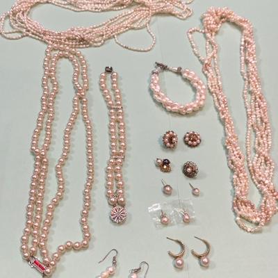 Pearls Estate Jewelry Lot Twisted Necklaces Earrings Pendant