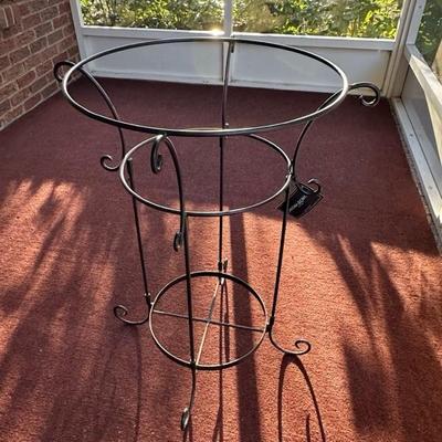 Standing Beverage Chiller/Ice Bucket