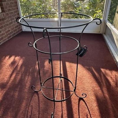 Standing Beverage Chiller/Ice Bucket