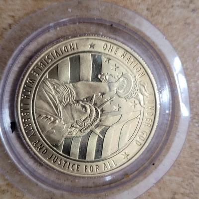 Donald trump and Ronald Reagan commerative coins