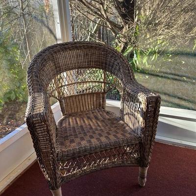Outdoor Patio Chair and Side Table