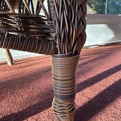 Outdoor Patio Chair and Side Table