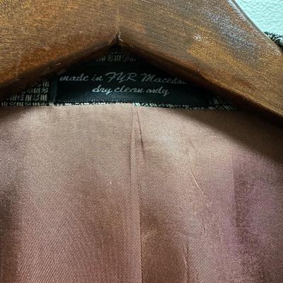 Chereskin Gentleman’s Coats (2) Fabric Woven in Italy